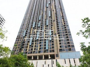คอนโด คอนโด โอกะ เฮ้าส์ สุขุมวิท 36 OKA HAUS Sukhumvit 36 พื้นที่ =  32 SQUARE METER  22000 บาท. โครตคุ้ม เป็นคอนโดหรูที่มีห้องขนาดใหญ่พร้อมอยู่ที่ตกแต่งได้แบบเรียบหรู ตั้งอยู่ในทำเลที่ตั้งอยู่ท่ามกลางสิ่งอำนวยความสะดวกในทุกมิติ
