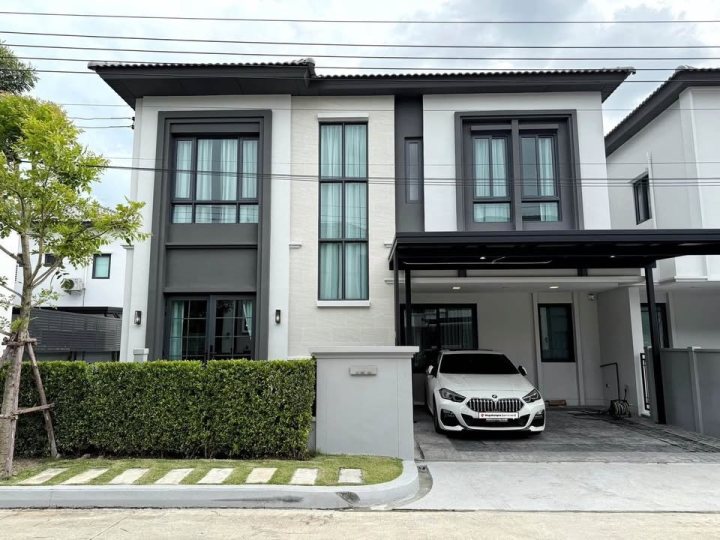 BH3852 ให้เช่า บ้านแฝด 2 ชั้น Grande Pleno สุขุมวิท บางนา ใกล้ Mega Bangna บ้านใหม่พร้อมอยู่ บ้านแฝด 2 ชั้น