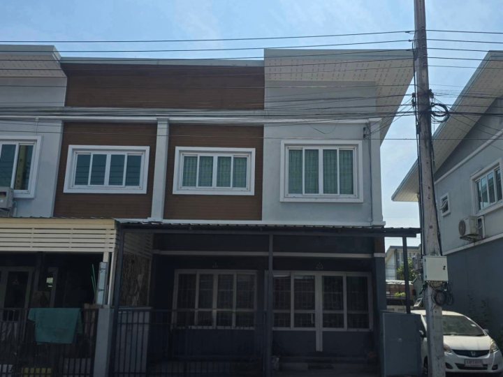 ขายบ้าน 54.1 ตรว. หลังมุม  หมู่บ้านพรภิรมย์ แกรนด์ นิคมพัฒนา จ. ระยอง