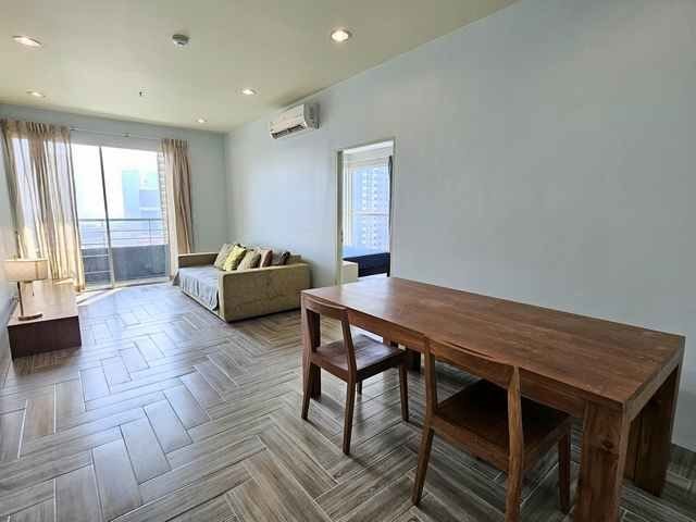 ให้เช่าคอนโด Lighthouse Condominium เจริญนคร ขนาด 70 ตร.ม. 2 ห้องนอน ตกแต่งครบ ชั้นสูง วิวเมือง ค่าเช่า 26,000 บาท/เดือน