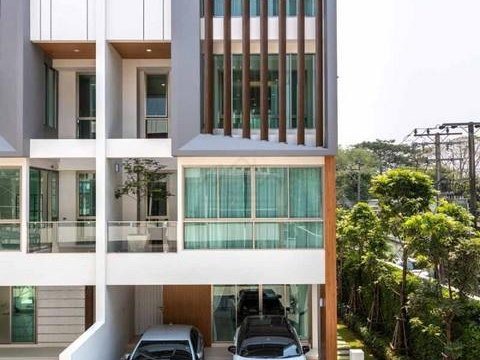 P1866 ขายโฮม ออฟฟิศ ใจกลางสุขุมวิท โครงการ ควอลิเทีย สุขุมวิท 62 Qualitia Sukhumvit 62 ใกล้ BTS บางจาก 200 เมตร