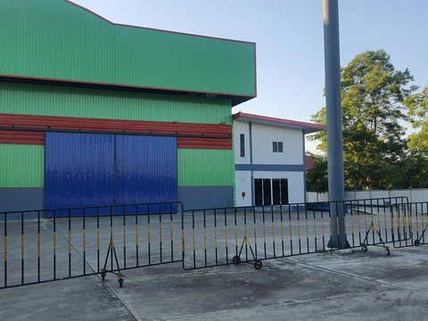 โกดังสินค้าใหม่ ขนาด 2,000 ตร.ม. ติดซุปเปอร์ไฮยเวย์ อำเภอสารภี  เชียงใหม่