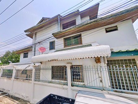 ห้วยขวาง 5นอน รัชดา18 MRT สุทธิสาร 700 ม.ให้เช่าบ้านเดี่ยว 3 ชั้น 100ตร.วา. 450ตร.ม. 4 น้ำ