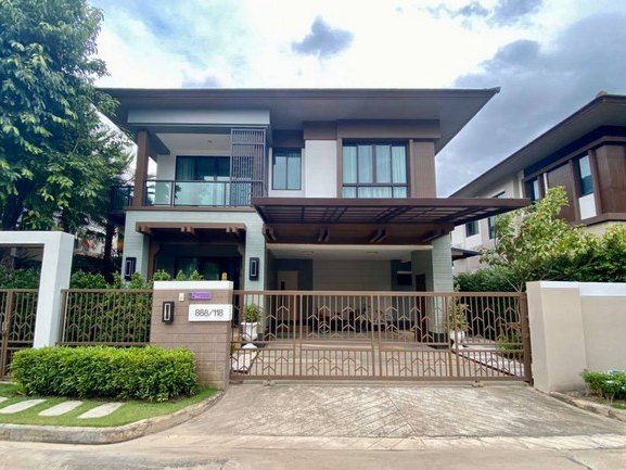 ขายบ้านเดี่ยว เศรษฐสิริ วัชรพล ทำเลดี เดินทางสะดวก ใกล้ทางด่วน และสิ่งอำนวยความสะดวกครบครัน